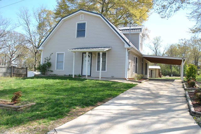 70 Cloud St, Buford, GA 30518 photo 1