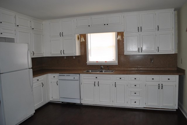 70 Cloud St, Buford, GA 30518 photo 4