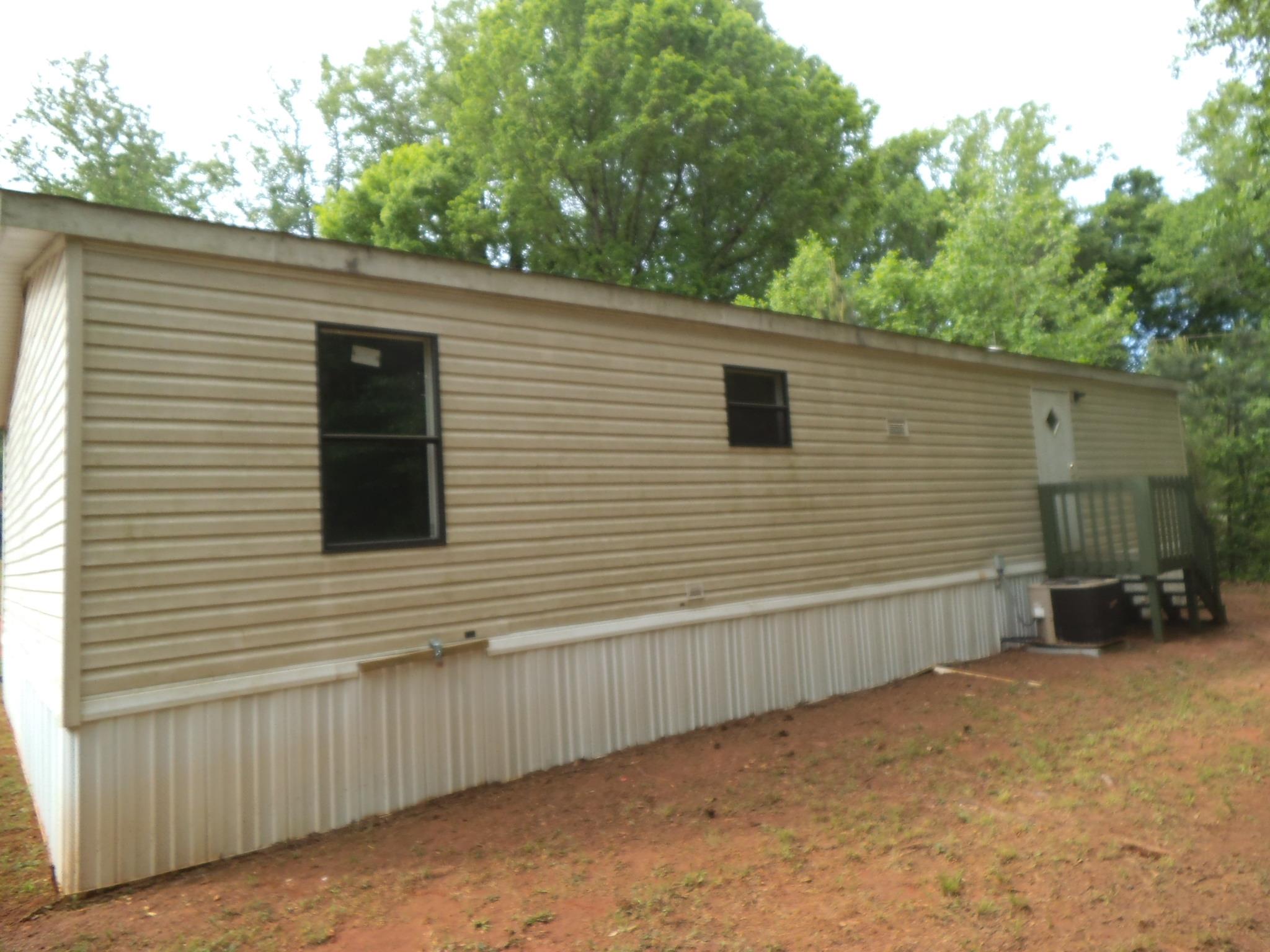 569 Hayes St, Toccoa, GA 30577 photo 11