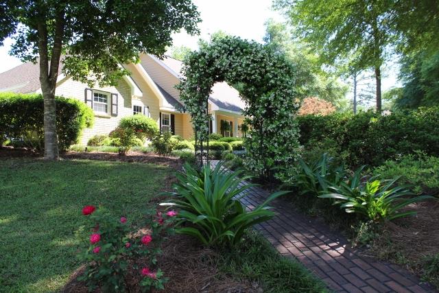 128 Shadowood Dr, Warner Robins, GA 31088 photo 2