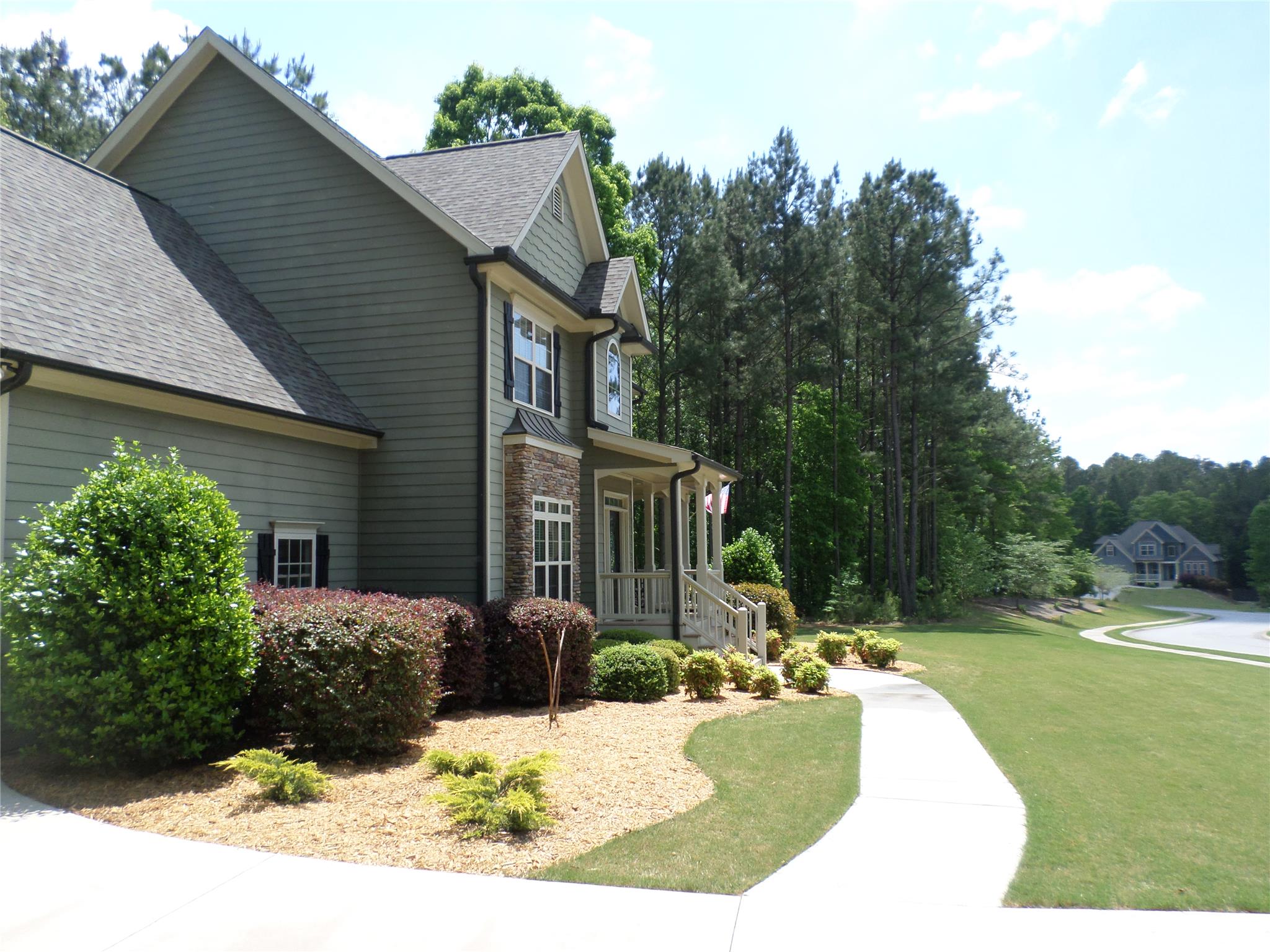 202 Oakwind Ct, Canton, GA 30114 photo 4