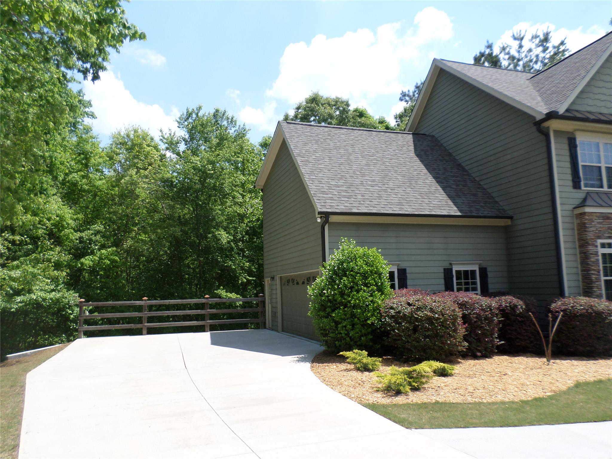 202 Oakwind Ct, Canton, GA 30114 photo 3
