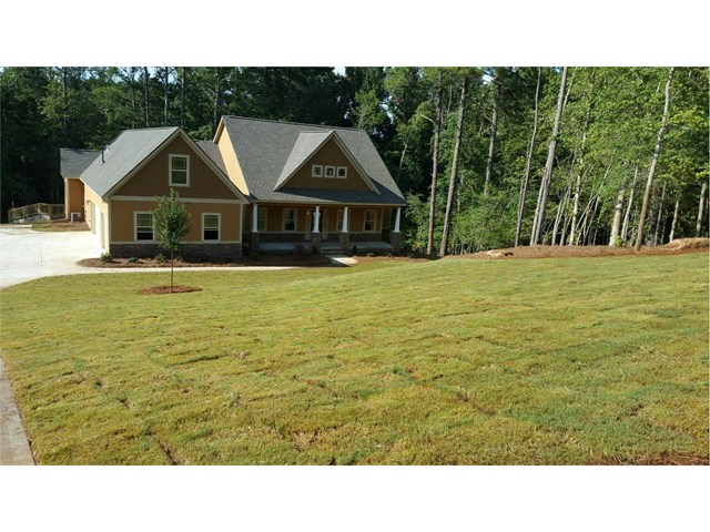 145 Laurel Forest Dr, Tyrone, GA 30290 photo 1
