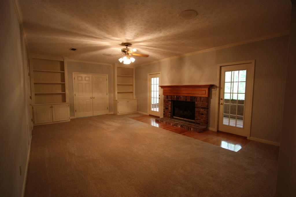 1044 Riverside Dr, Lagrange, GA 30240 photo 21