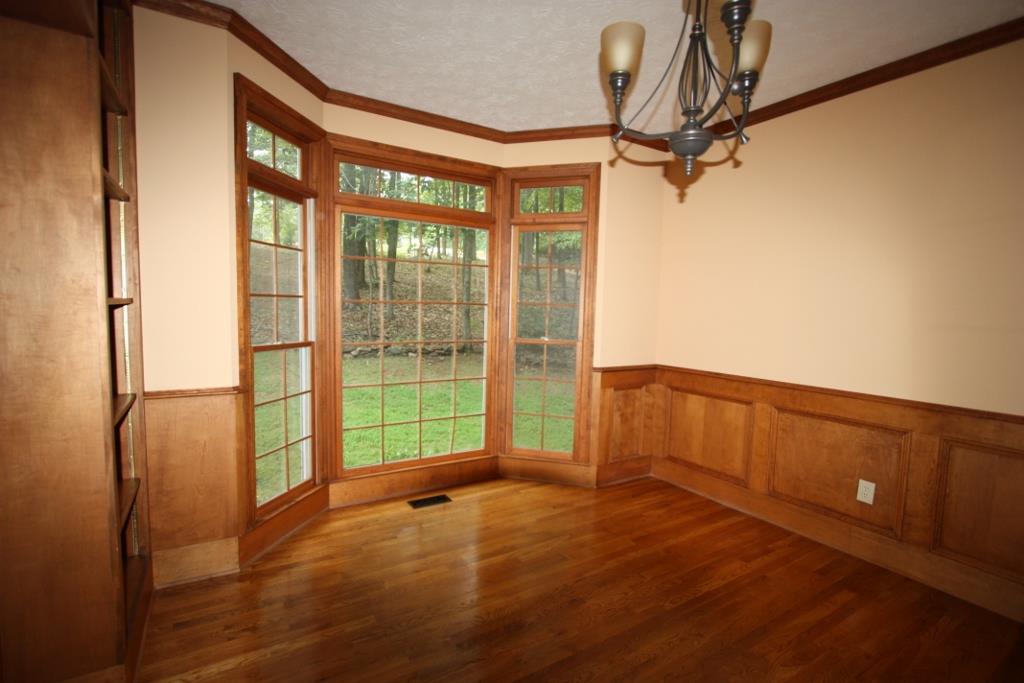 1044 Riverside Dr, Lagrange, GA 30240 photo 16