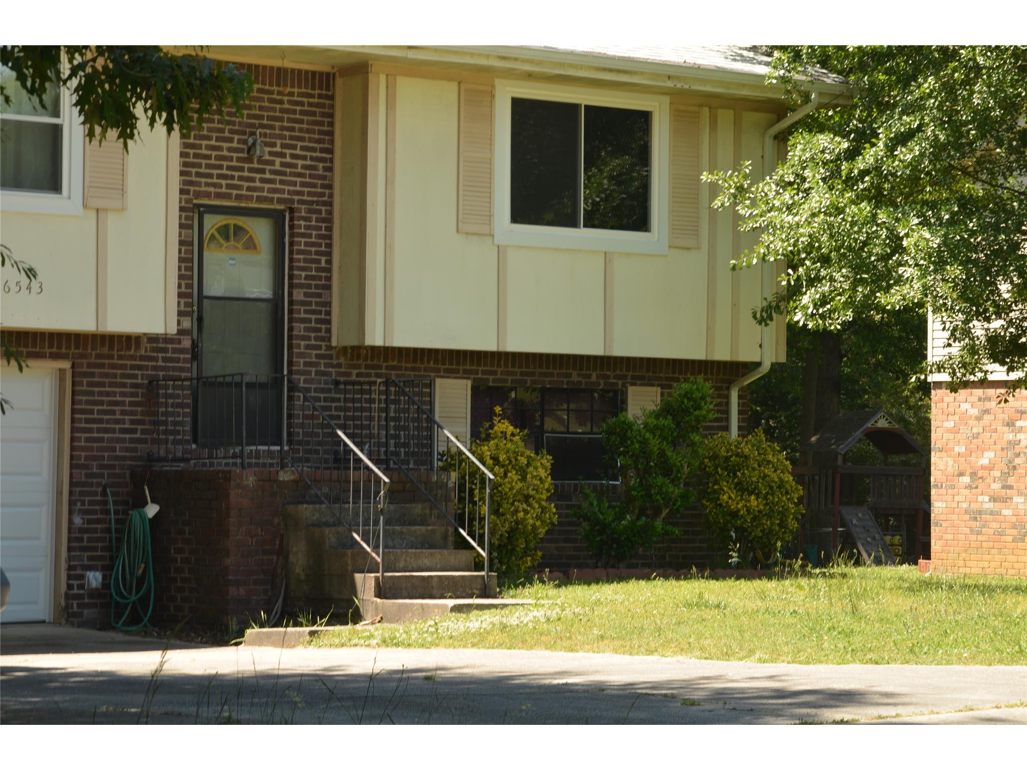 6543 Cameron Rd, Morrow, GA 30260 photo 4