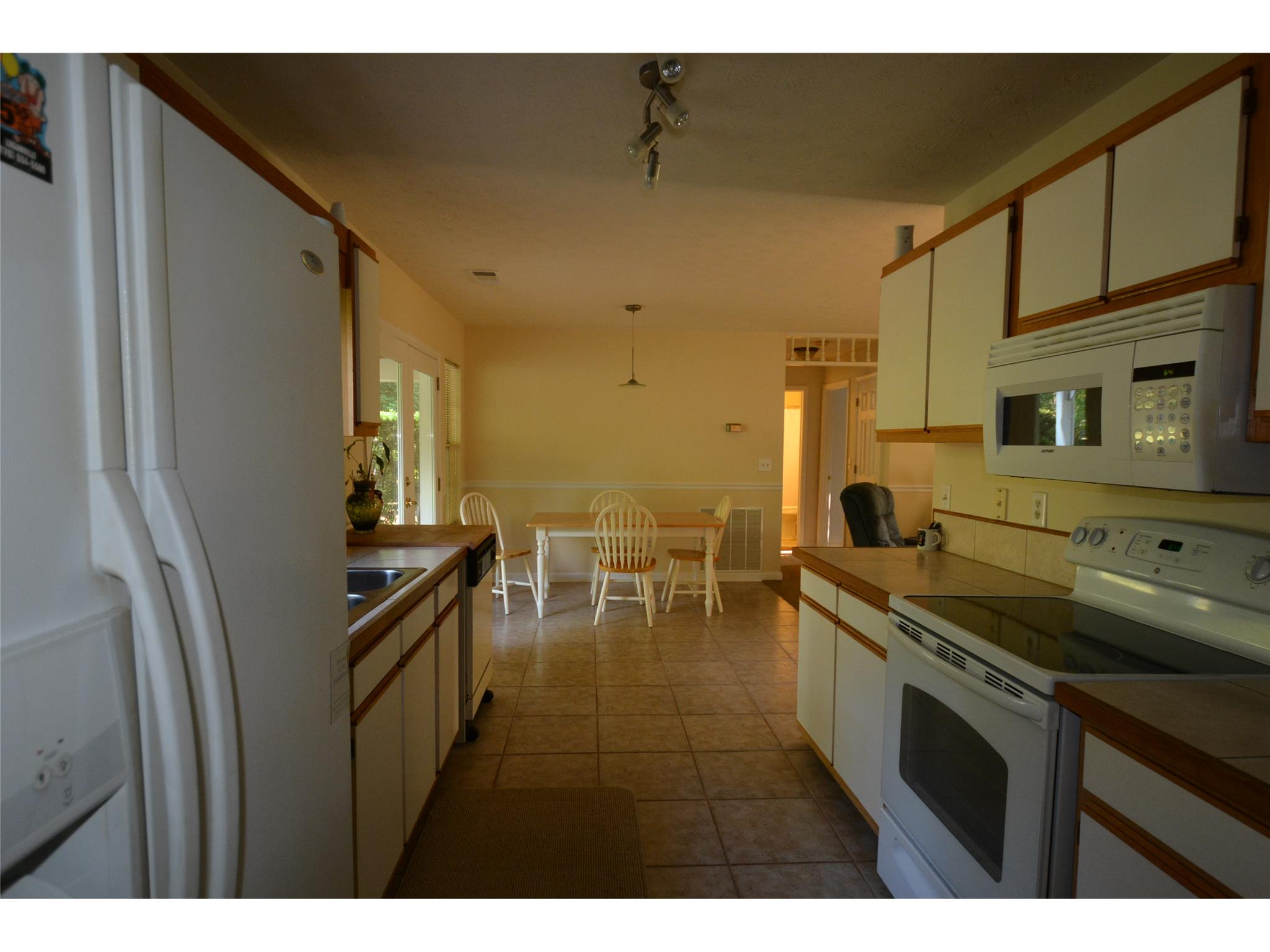 105 Stoneview Cir, Covington, GA 30016 photo 12