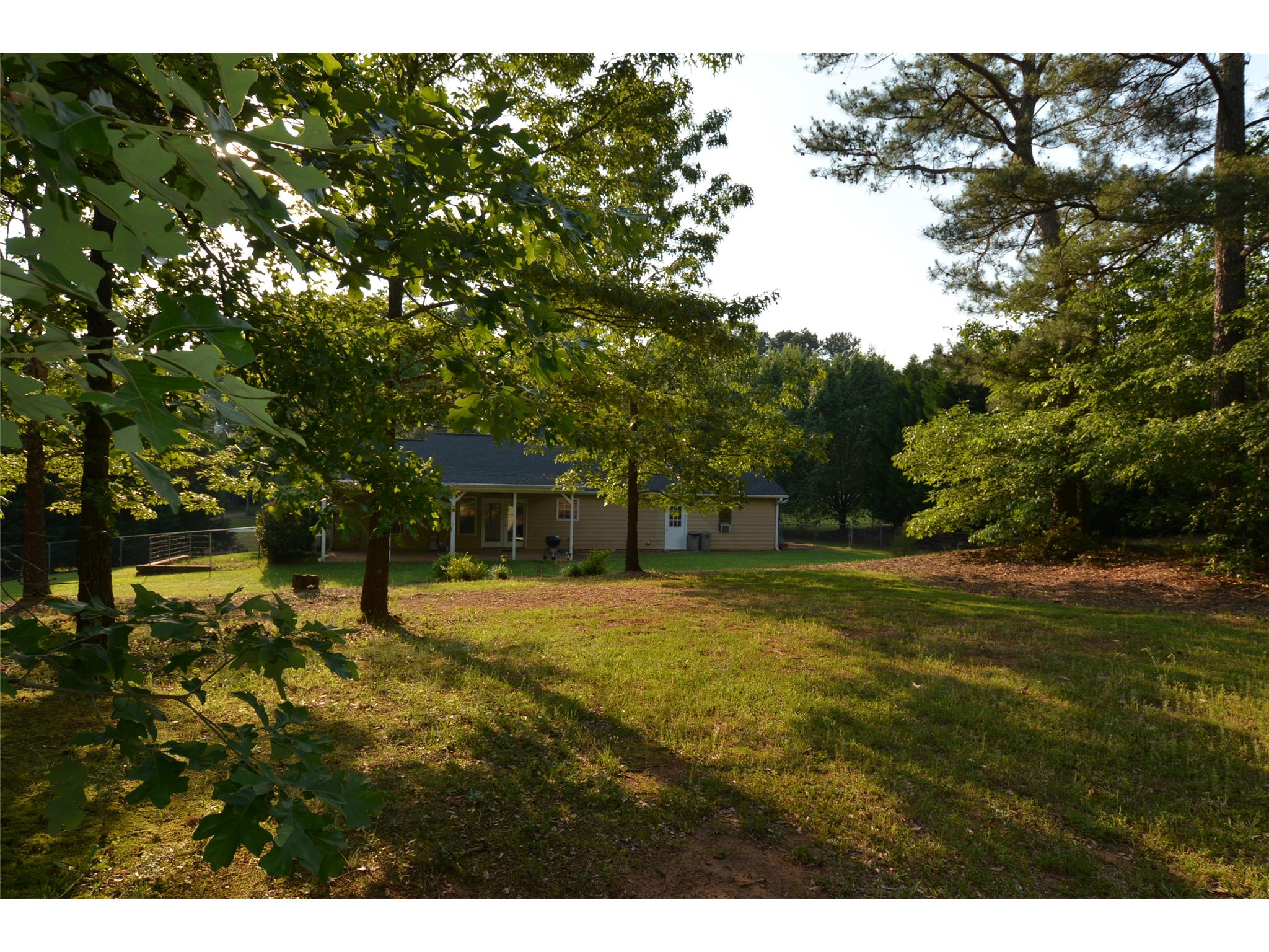 105 Stoneview Cir, Covington, GA 30016 photo 5