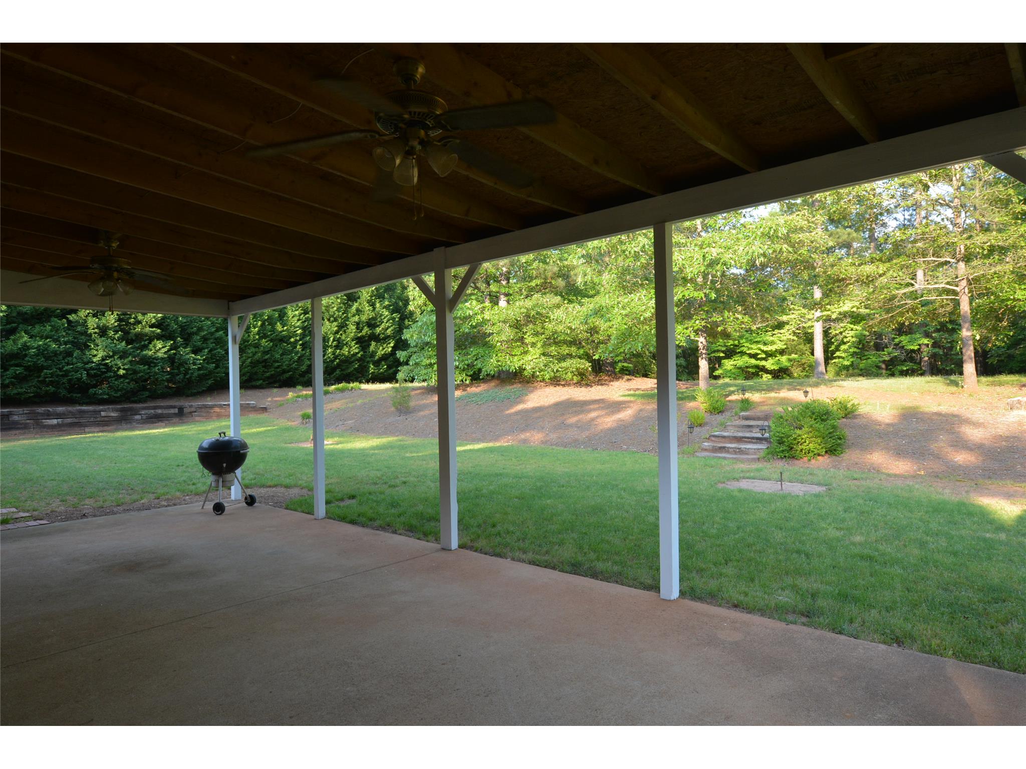 105 Stoneview Cir, Covington, GA 30016 photo 8