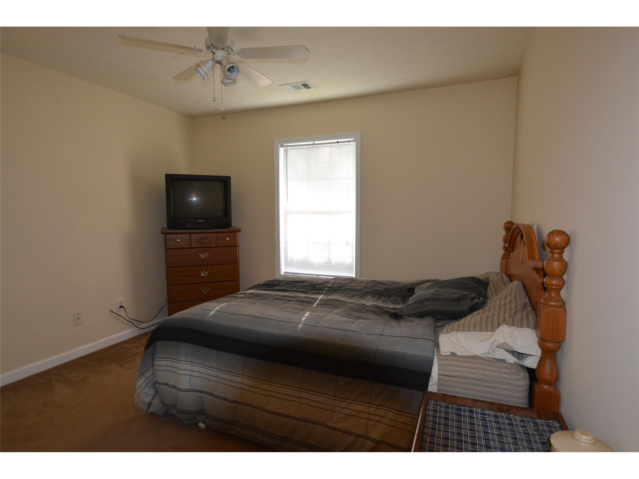 105 Stoneview Cir, Covington, GA 30016 photo 16