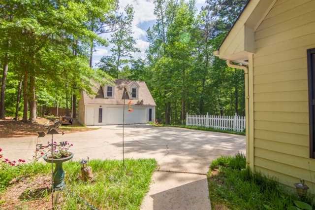 350 Buckingham Dr, Covington, GA 30016 photo 5