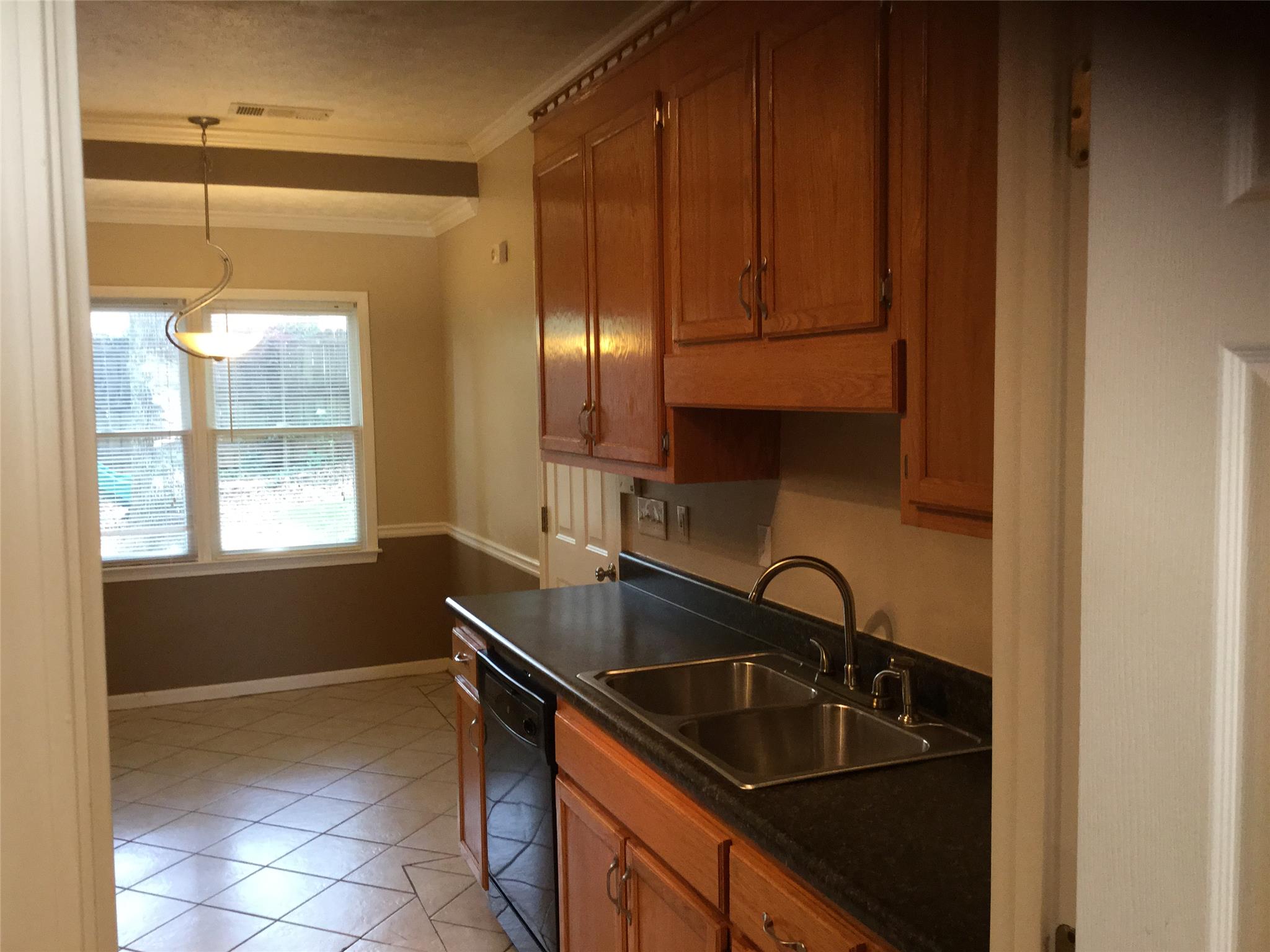 70 Westover Pl, Covington, GA 30016 photo 9