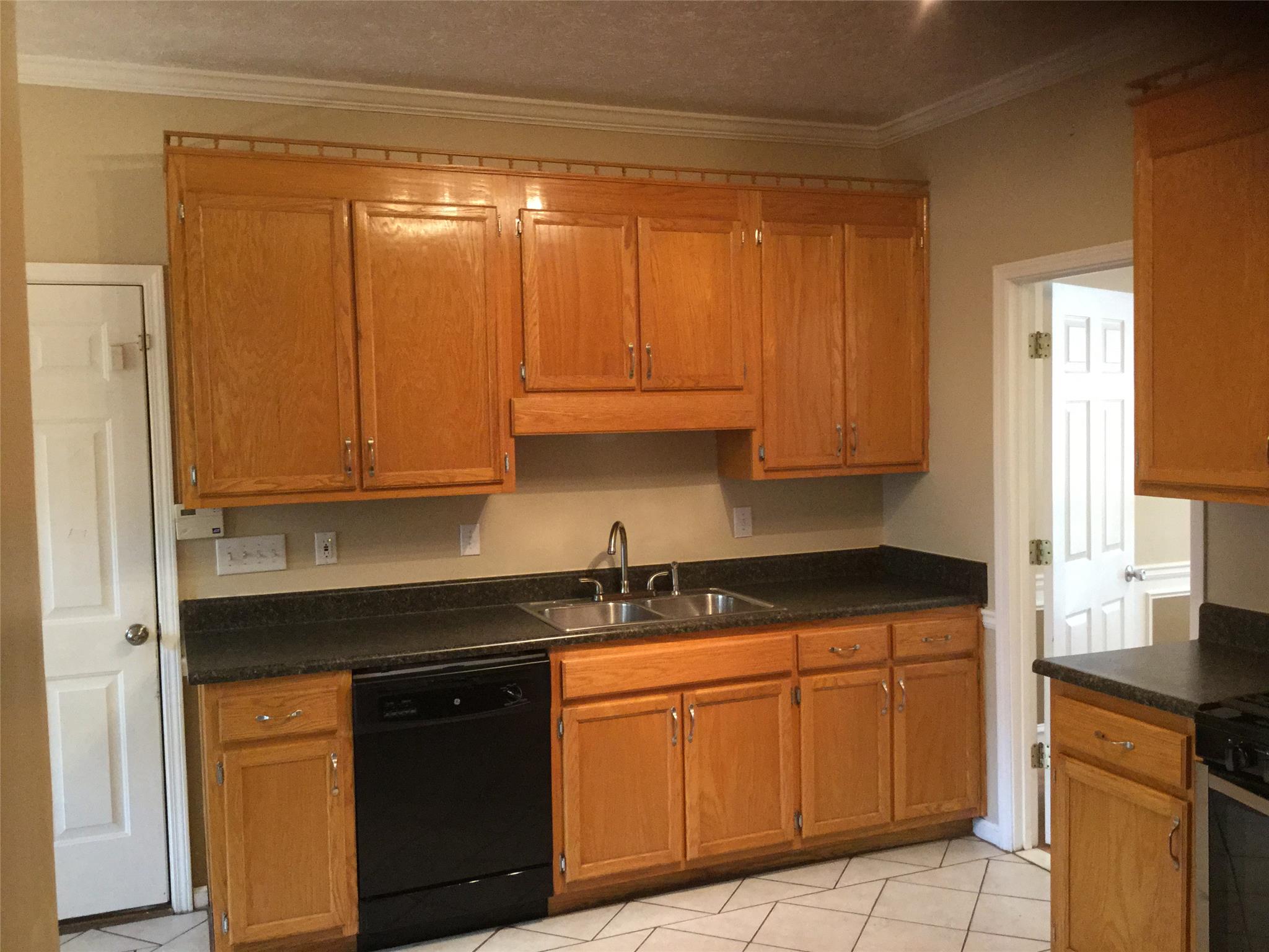 70 Westover Pl, Covington, GA 30016 photo 6