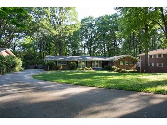 3462 Embry Cir, Atlanta, GA 30341 photo 1