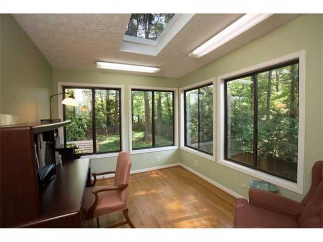 3462 Embry Cir, Atlanta, GA 30341 photo 7