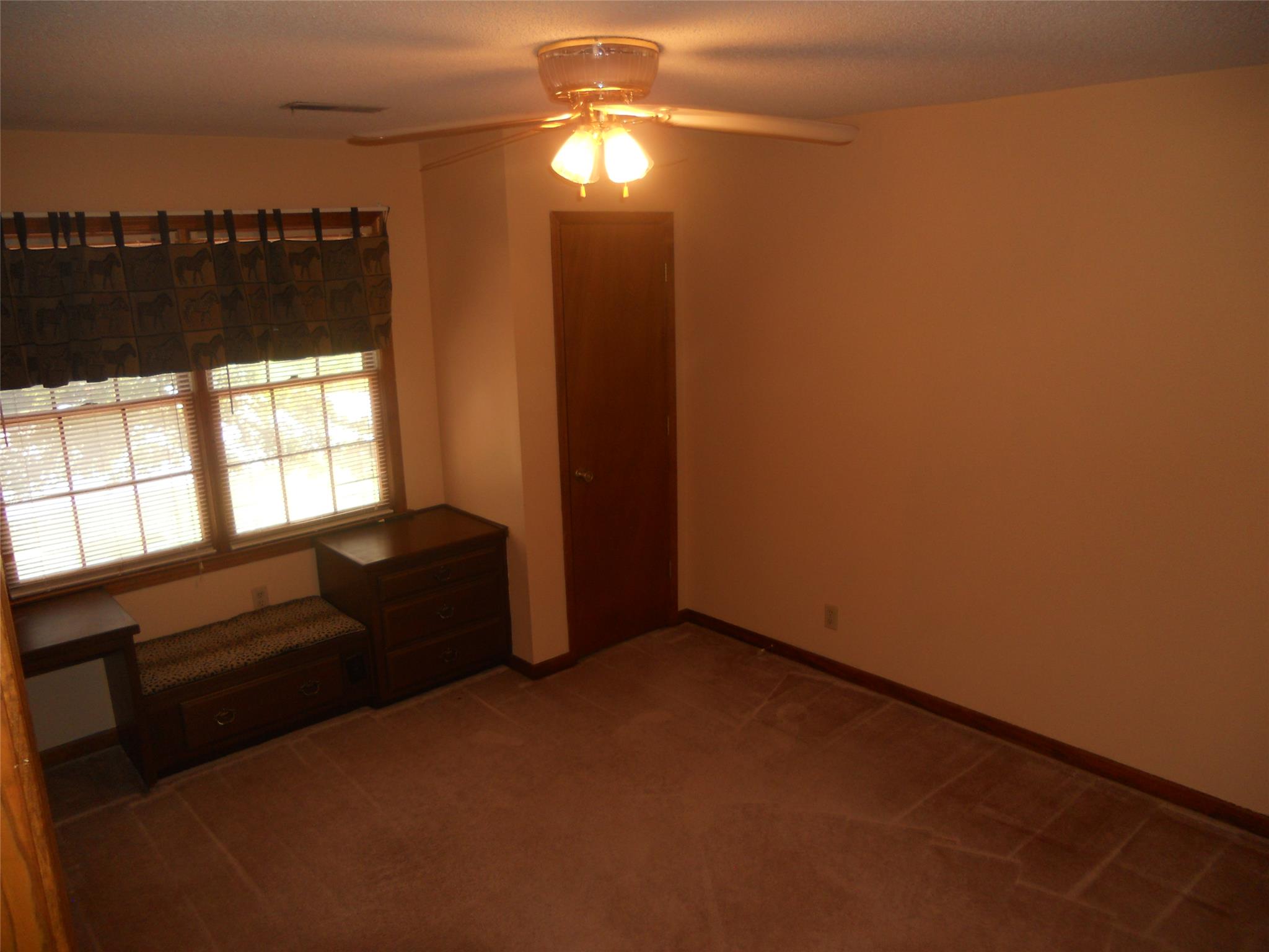 639 Watson St, Toccoa, GA 30577 photo 7