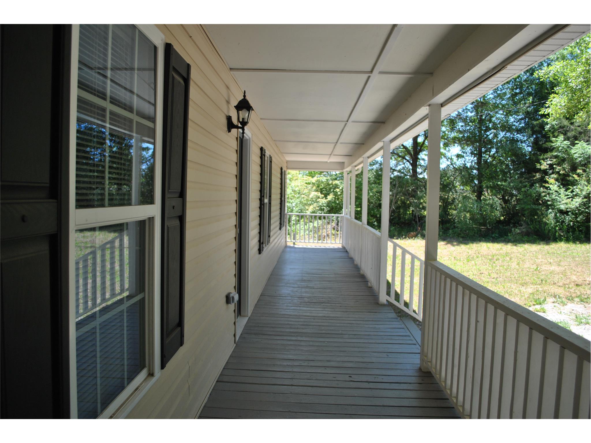 489 Bob Thomas Rd, Jackson, GA 30233 photo 2