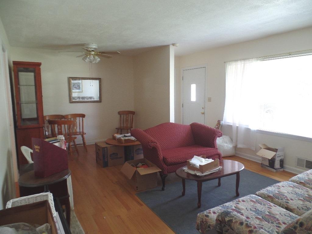 6108 Tabor Ave, Morrow, GA 30260 photo 5