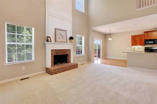 429 Deepstream Xing, Canton, GA 30115 photo 2
