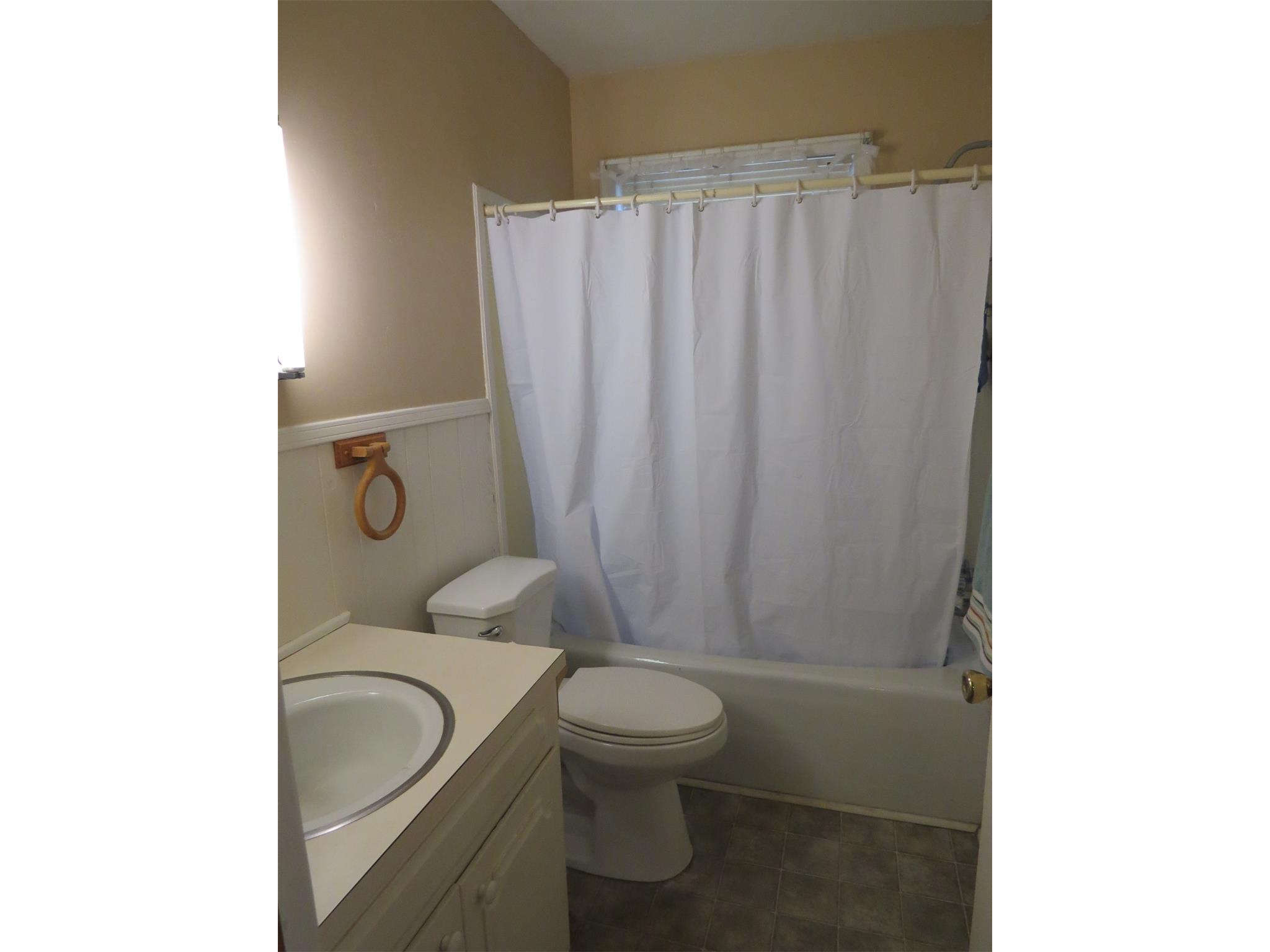 30 Rosedale St, Toccoa, GA 30577 photo 17