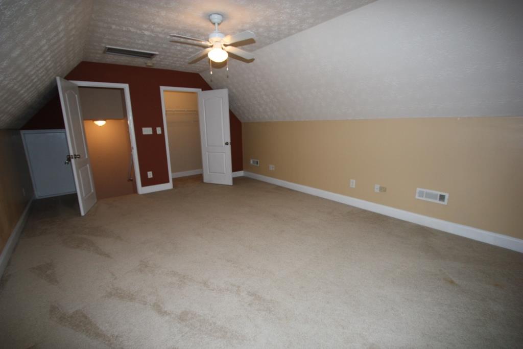 103 Churchill Dr, Lagrange, GA 30241 photo 15