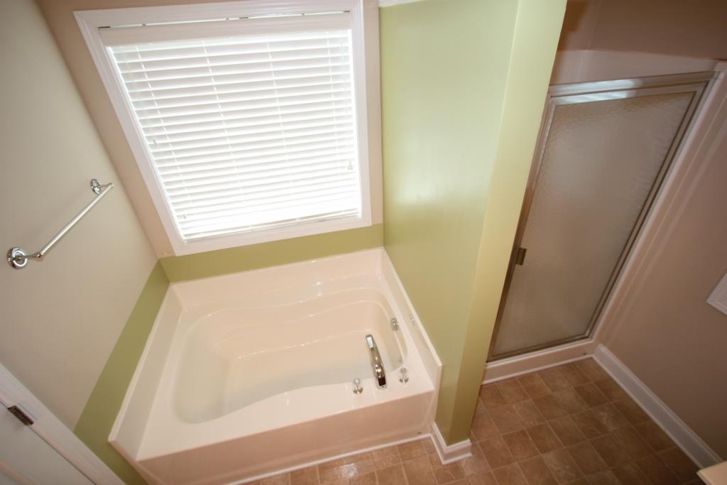 103 Churchill Dr, Lagrange, GA 30241 photo 7