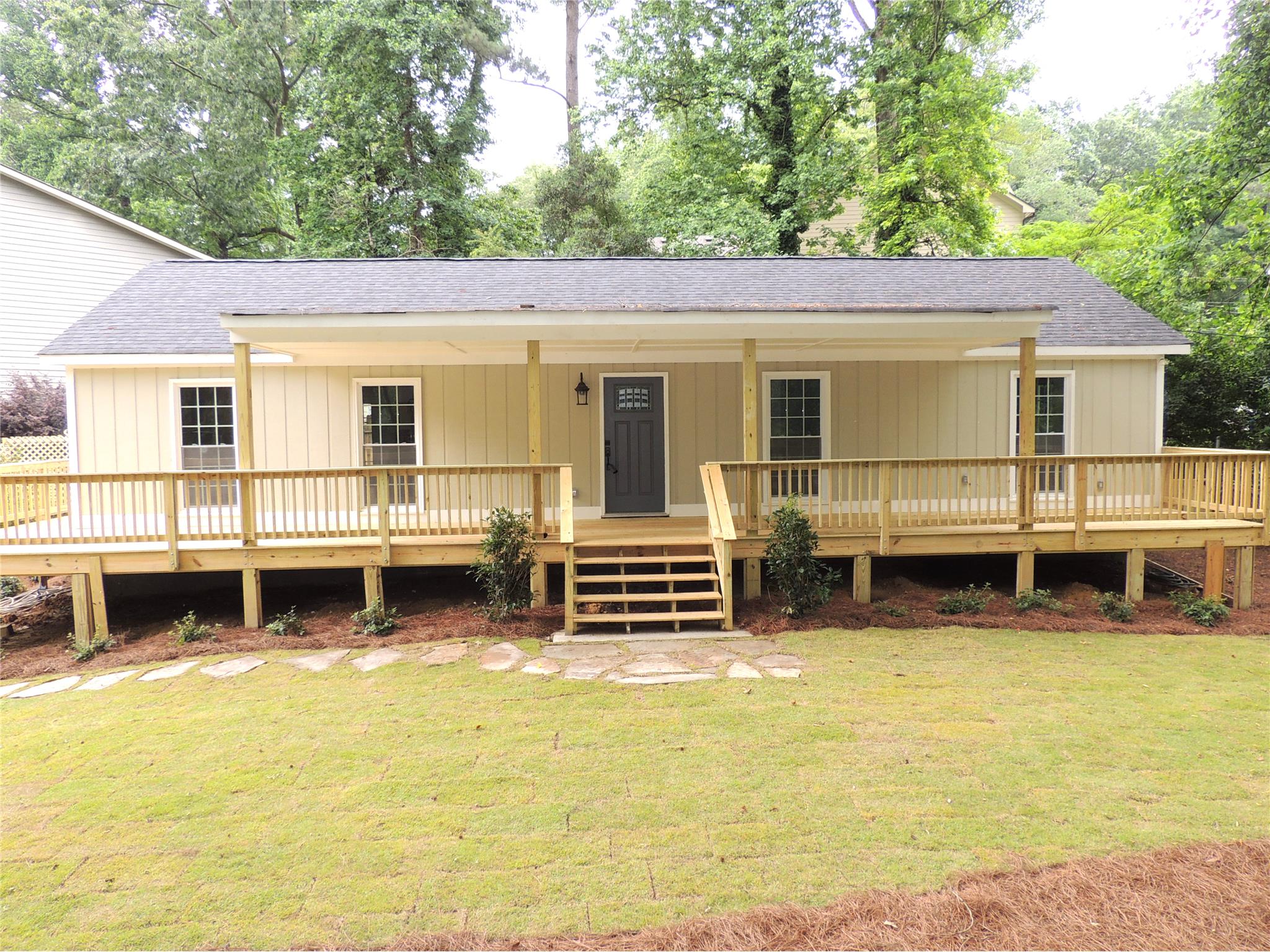 1873 Hickory Rd, Atlanta, GA 30341 photo 3