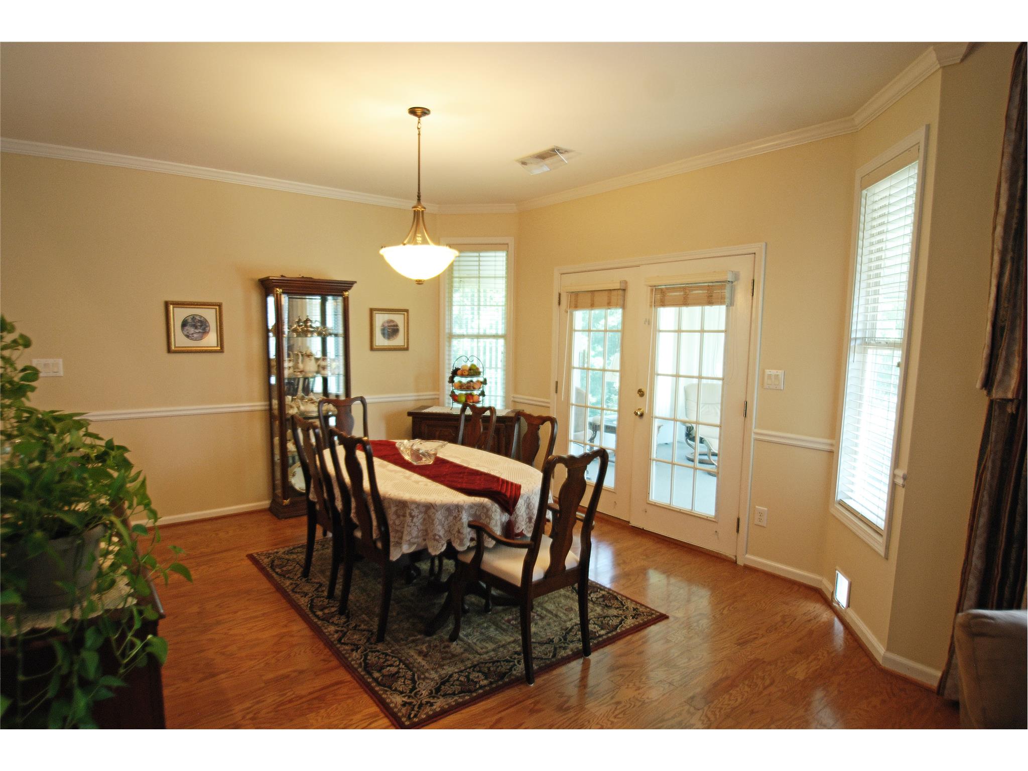 1005 Anthony Ct, Suwanee, GA 30024 photo 9