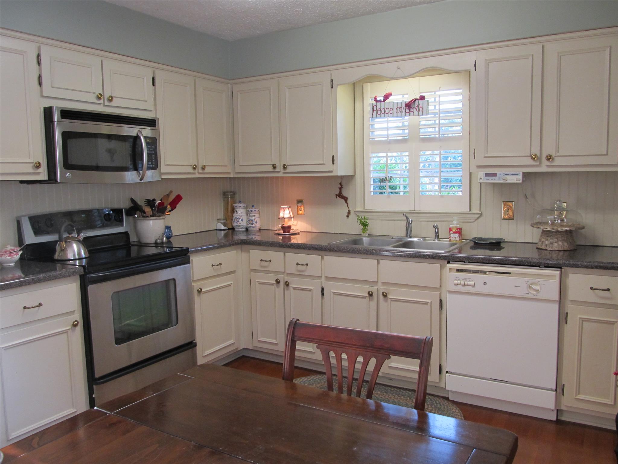 205 Lake Forest Dr, Lagrange, GA 30240 photo 5