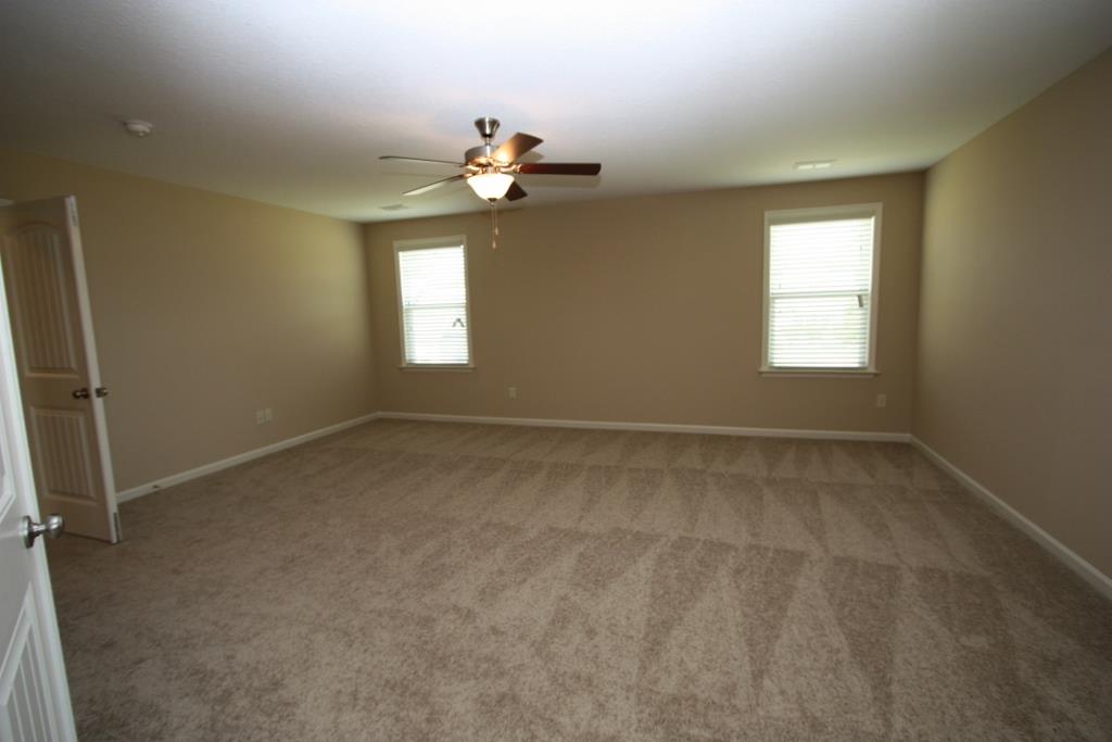 507 Bryant Lake Blvd, Lagrange, GA 30241 photo 5