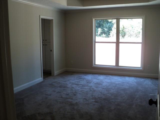 210 Falling Leaf Ln, Winder, GA 30680 photo 9