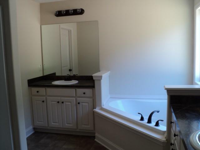 210 Falling Leaf Ln, Winder, GA 30680 photo 11