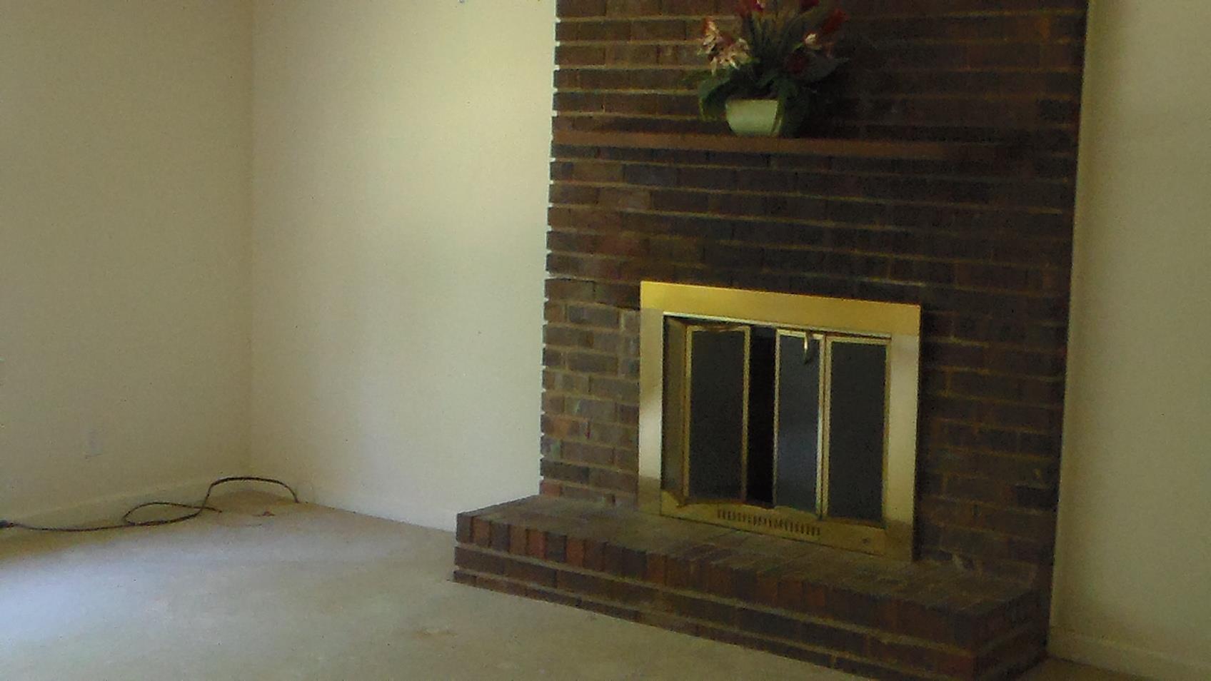 401 Clark Cir, Hull, GA 30646 photo 9