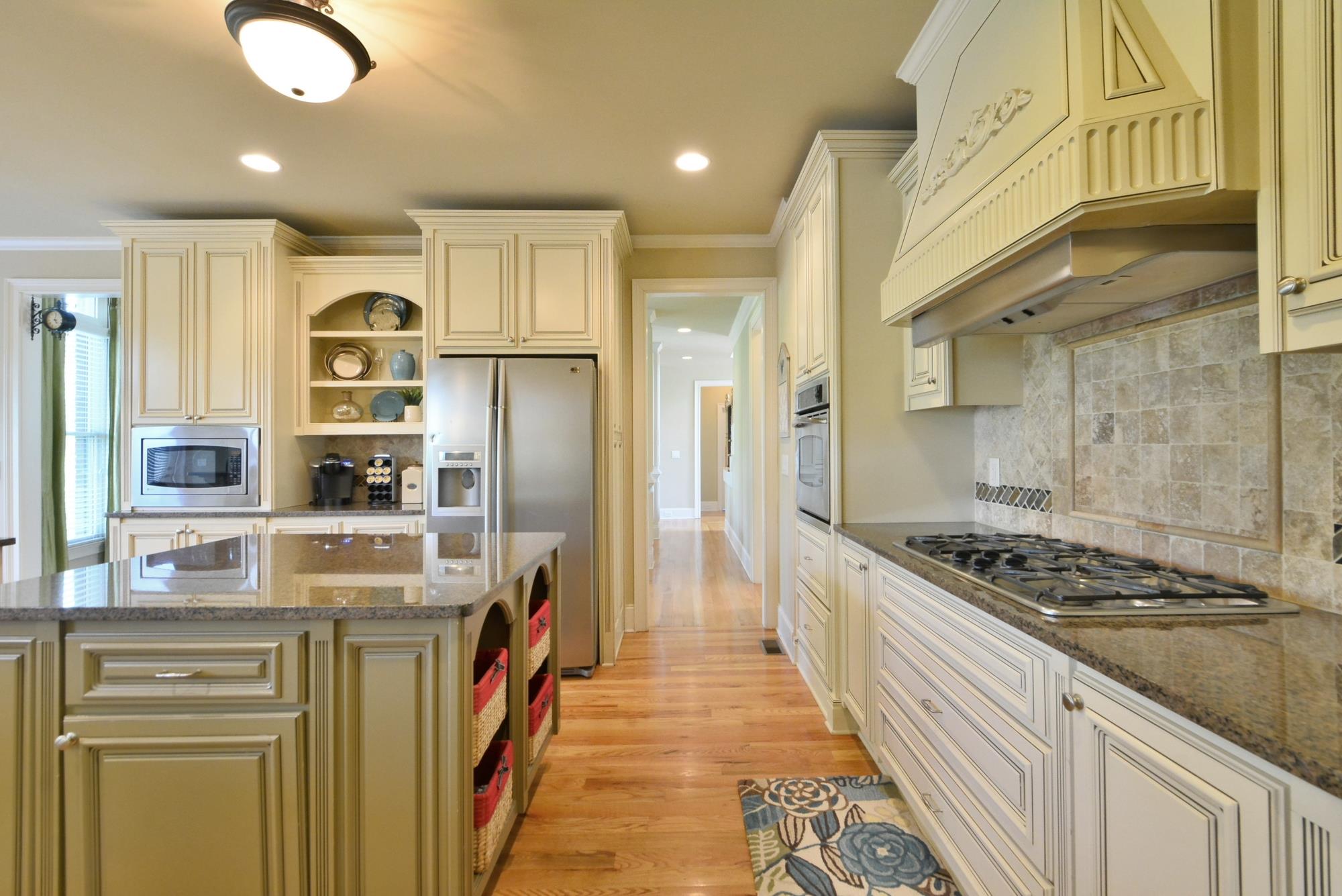 951 Heathchase Dr, Suwanee, GA 30024 photo 11