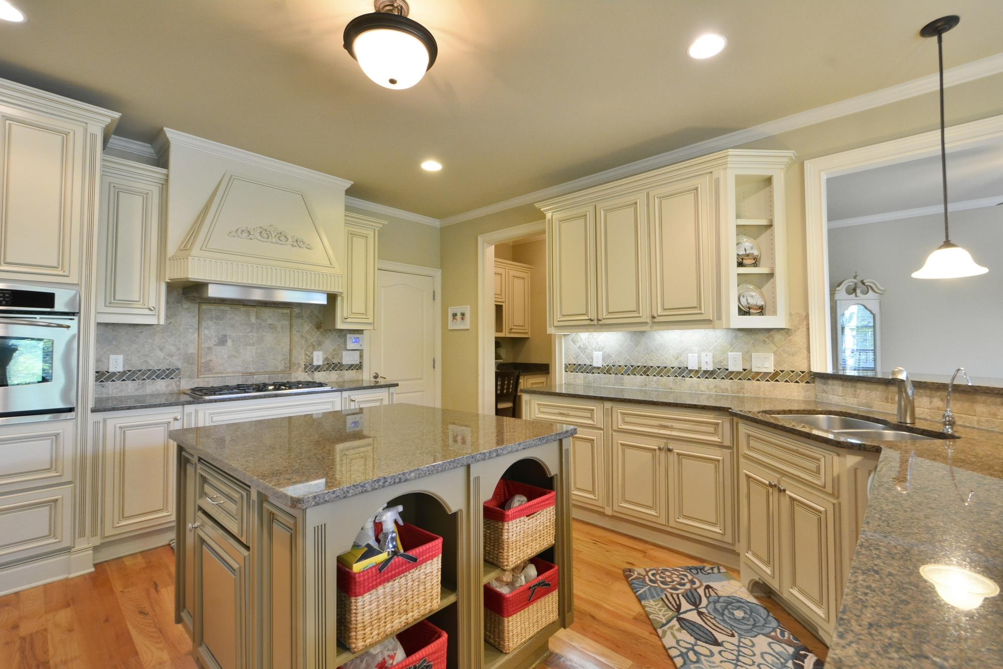 951 Heathchase Dr, Suwanee, GA 30024 photo 10