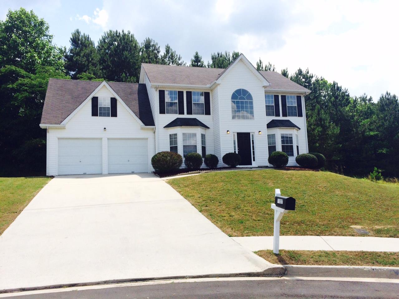 11037 Pebble Ridge Dr, Hampton, GA 30228 photo 2