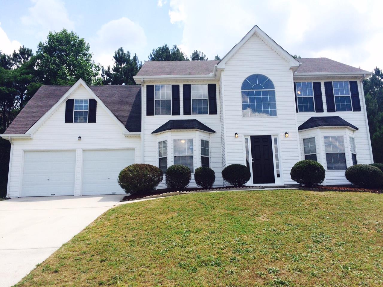 11037 Pebble Ridge Dr, Hampton, GA 30228 photo 1