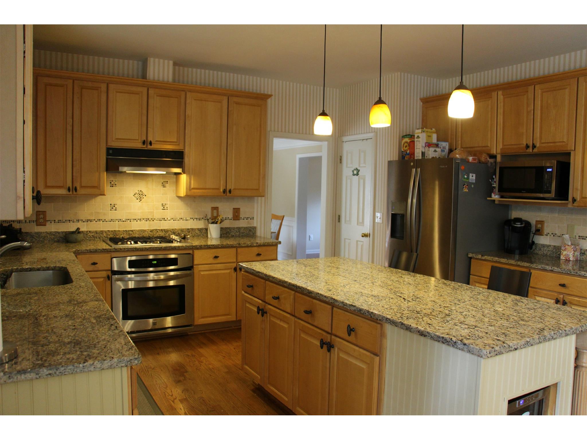 400 Victorian Ln, Duluth, GA 30097 photo 5