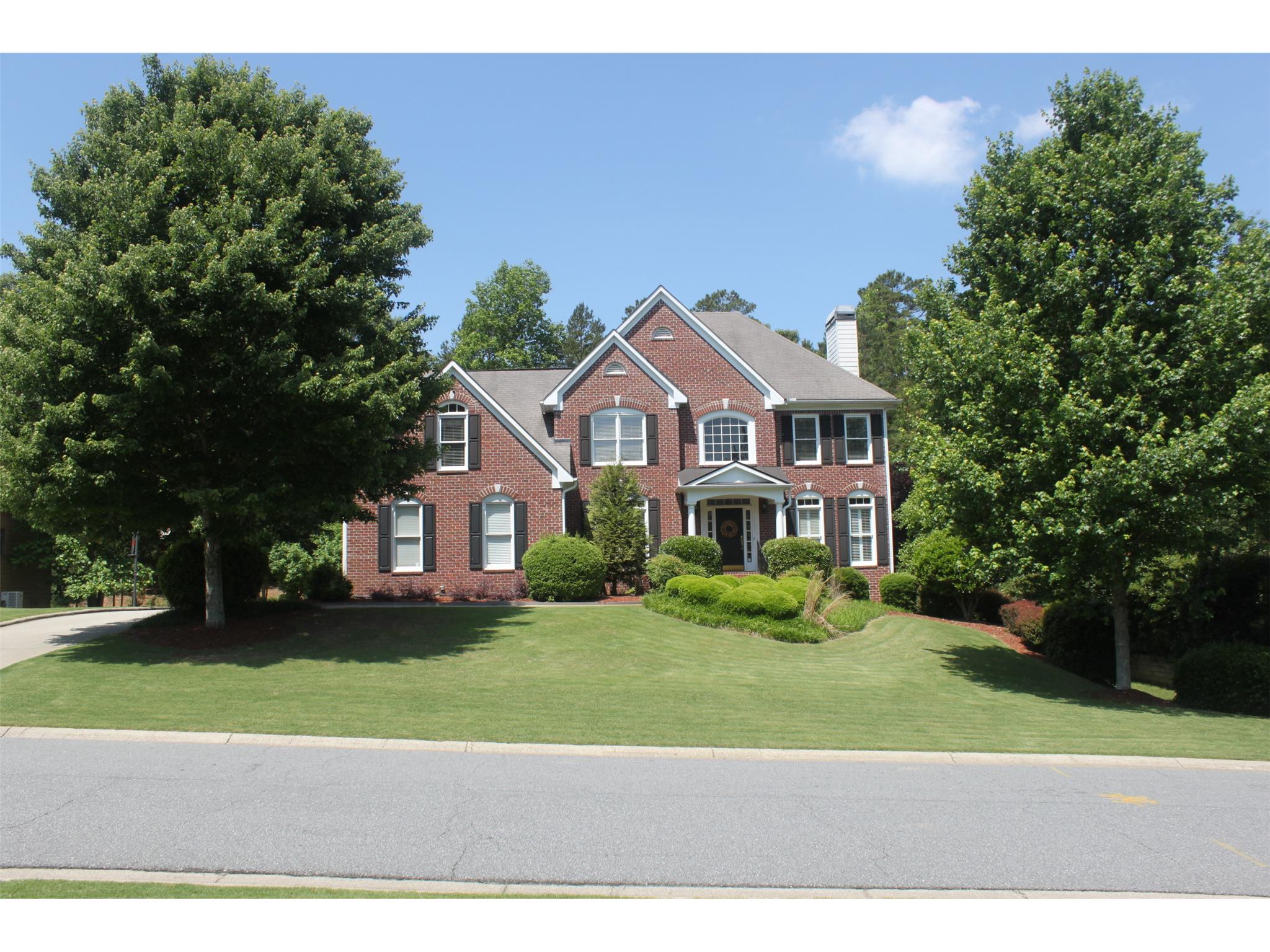 191 Forestview Dr, Suwanee, GA 30024 photo 1