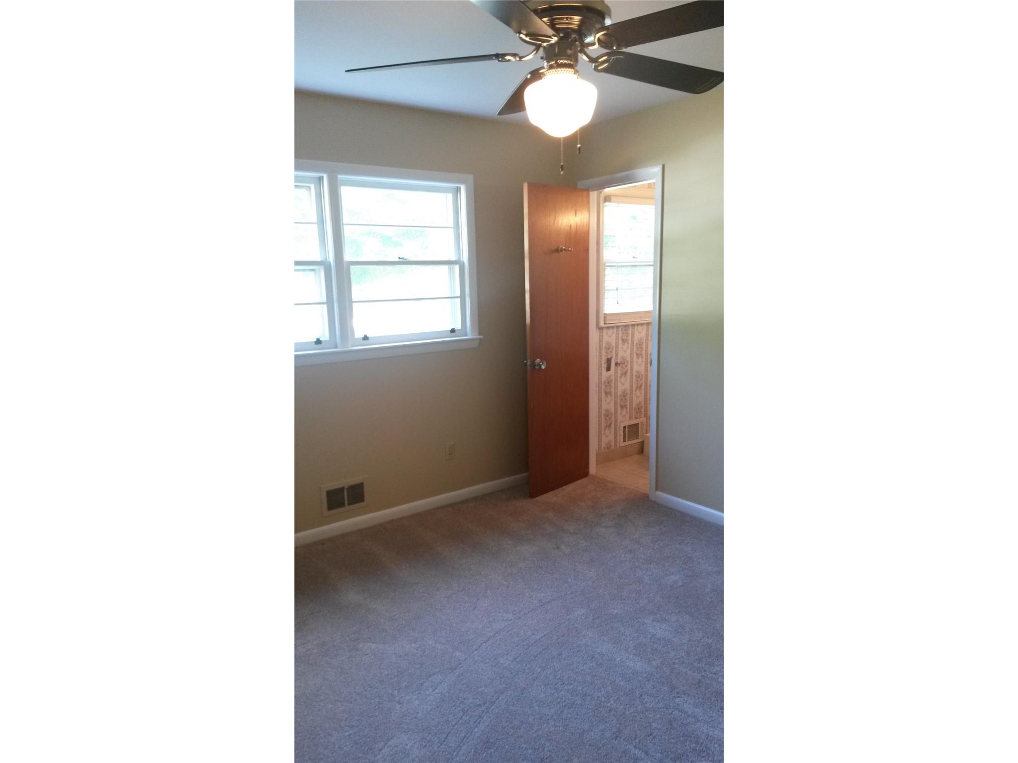 5184 David Cir, Covington, GA 30014 photo 8