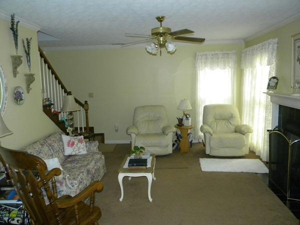 105 Wolverine Ct, Lagrange, GA 30241 photo 2