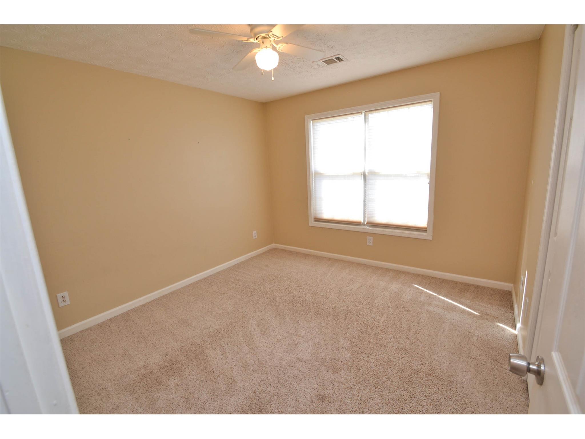 726 Crestview Dr, Bethlehem, GA 30620 photo 11