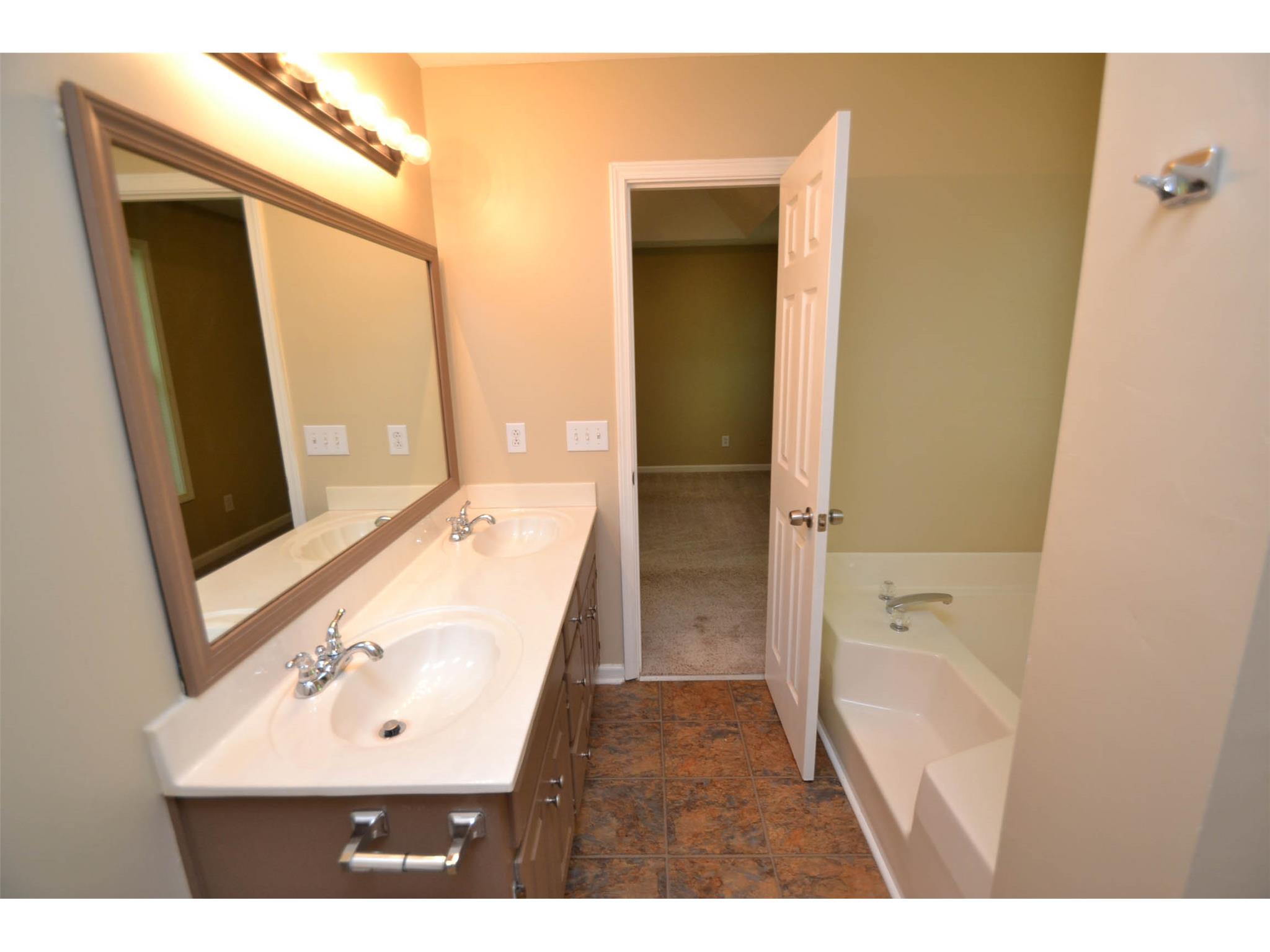 726 Crestview Dr, Bethlehem, GA 30620 photo 15