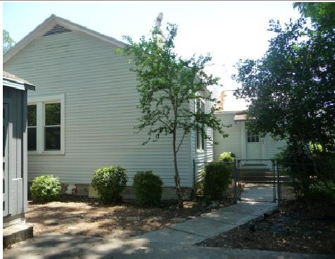 301 E 5th St, Adel, GA 31620 photo 2