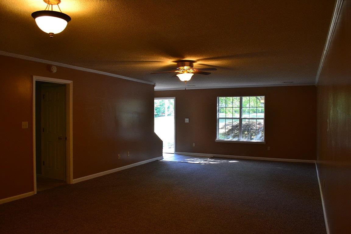 115 Mockingbird Dr, Dublin, GA 31021 photo 4