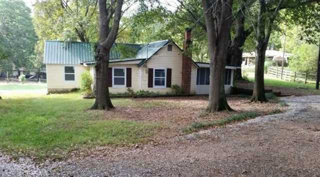 232 Cloud Cir, Canton, GA 30115 photo 1