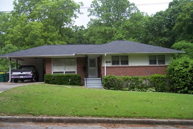 608 Shellnut Dr, Forest Park, GA 30297 photo 1