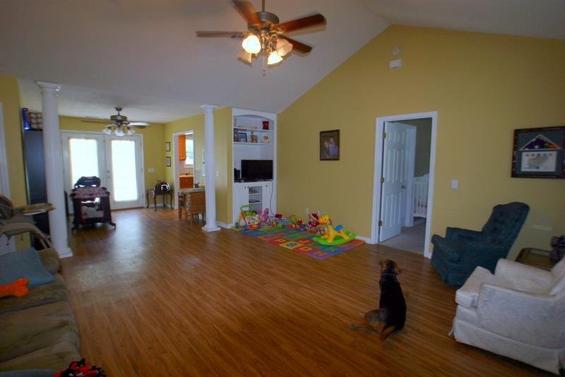 514 Earl Ave, Claxton, GA 30417 photo 6