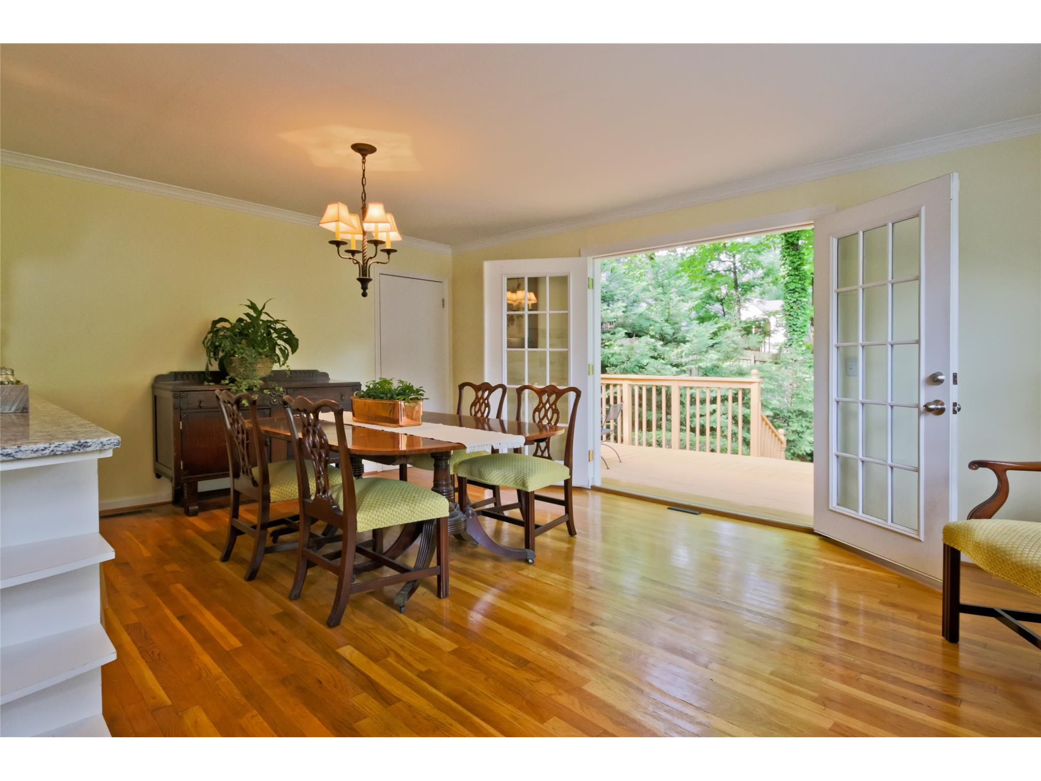 3577 Hildon Cir, Atlanta, GA 30341 photo 9
