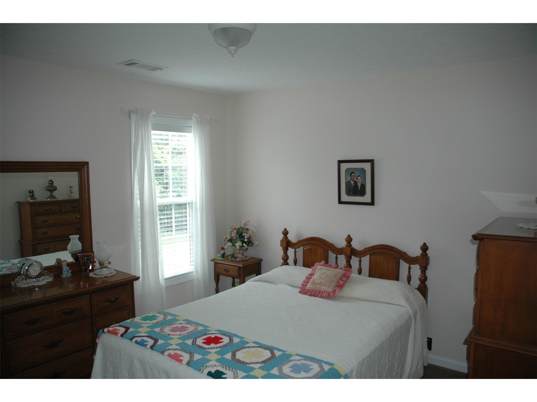 309 Creekside Dr, Lagrange, GA 30240 photo 10